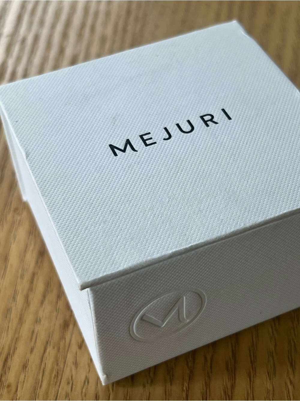 Mejuri Silver Croissant Ring - Picture 4 of 5